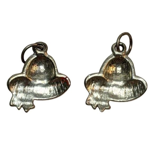 2 Red Hat Charms A343 - Picture 2 of 3